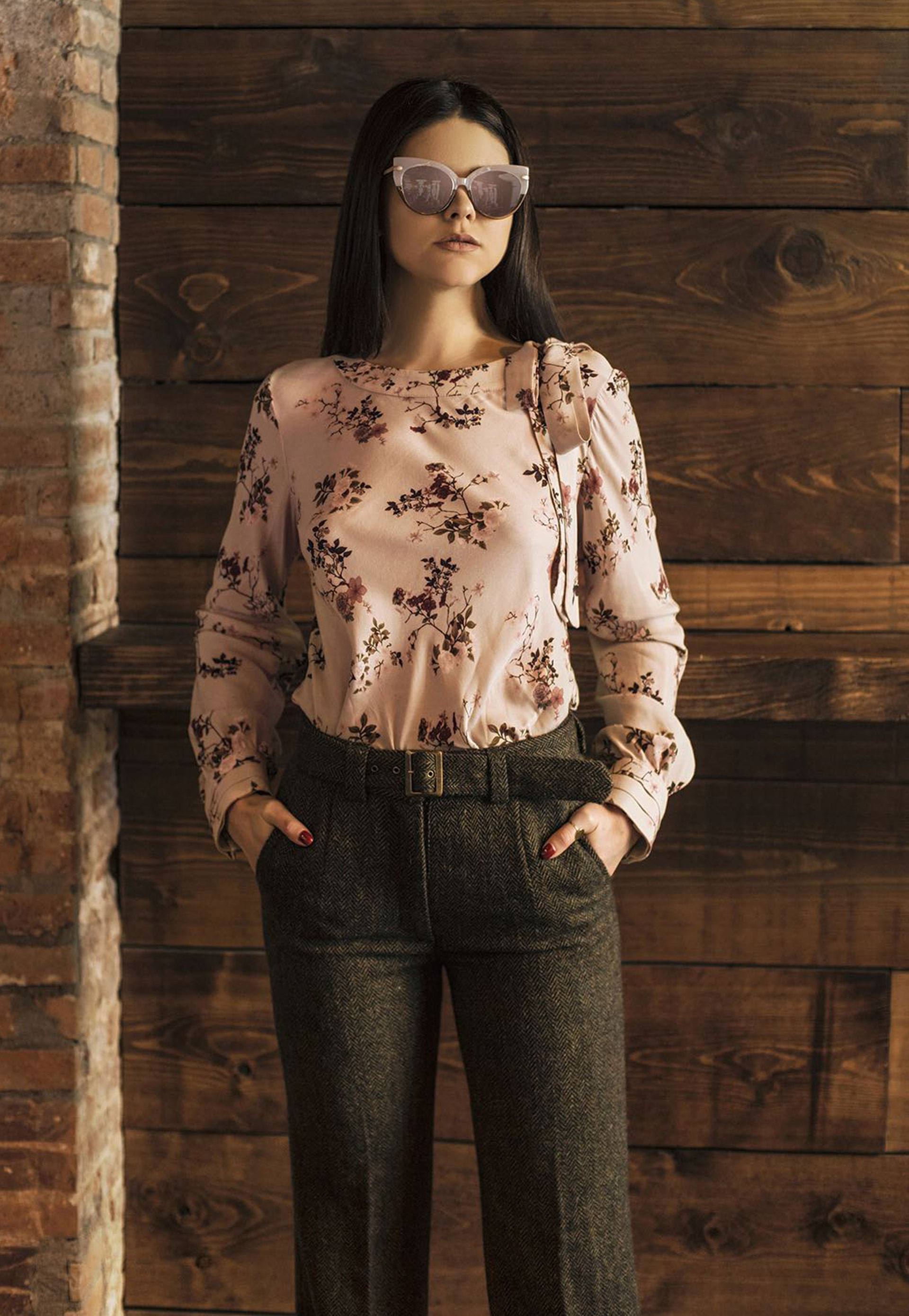 PRÊT À PORTER-FALL WINTER 19/20 - TOPS, BLUSAS - Blusa print floral rosa empolvado