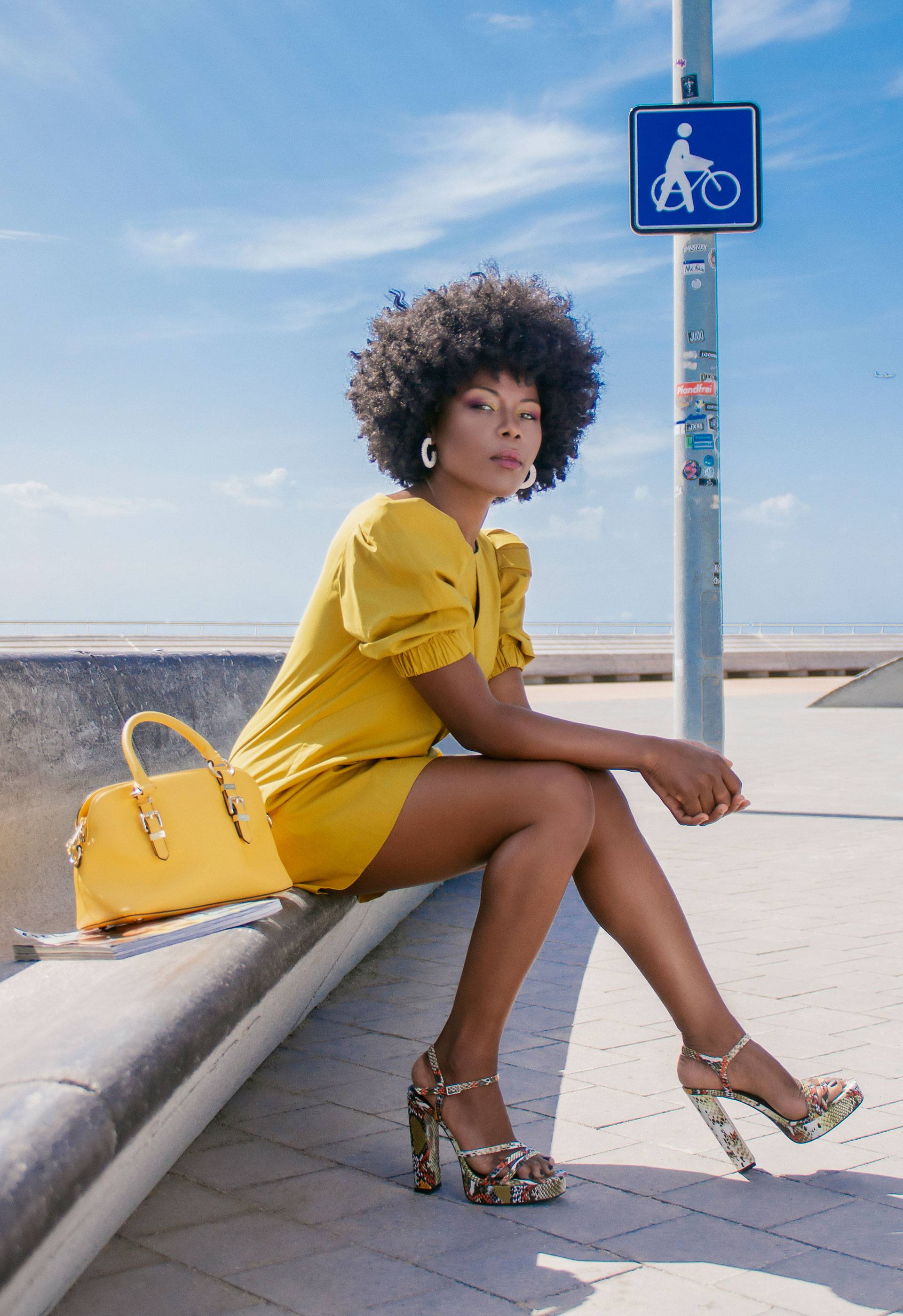 PRÊT À PORTER-SPRING SUMMER 20 - VESTIDOS - Vestido mini IO DREAMS amarillo PRÊT À PORTER-SPRING SUMMER 20 - VESTIDOS - Vestido mini IO DREAMS amarillo